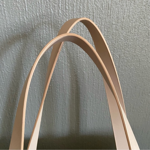 Everlane Soft Cream Tote Bag - Picture 9 of 11